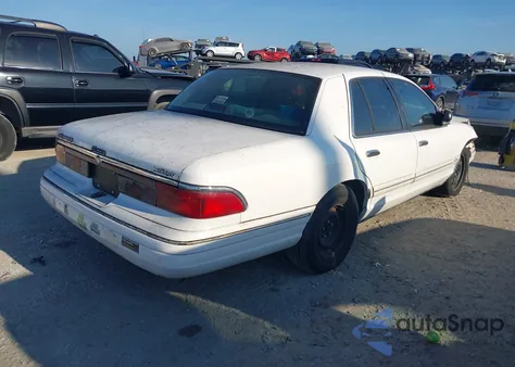 1997 Mercury Grand Marquis Gs из США, поврежденный, VIN 2MELM74W0VX627572